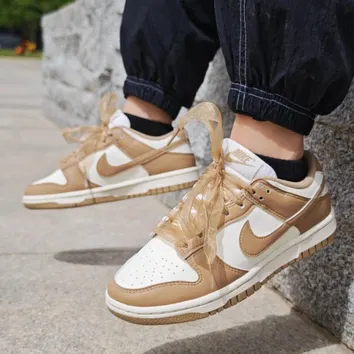 Кросівки Жіночі Nike Dunk Low Next Nature Sail/Parachute Beige IB7311-101