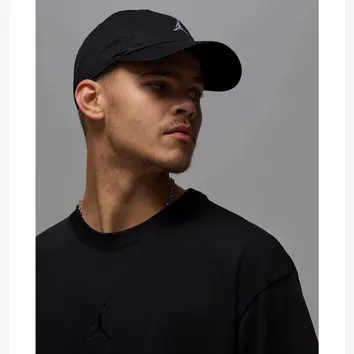 Футболка Чоловіча Jordan Flight Essentials Black/Black IB7345-010