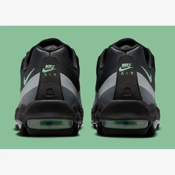 Кросівки Nike Air Max 95 Ultra Black/Mint Foam IB7681-004