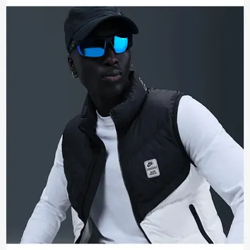 Безрукавки Nike
