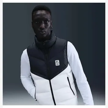 Безрукавки Nike