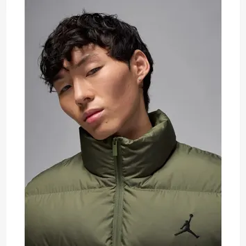Жилет Jordan Flight Solid Down Vest Olive IF4261-222
