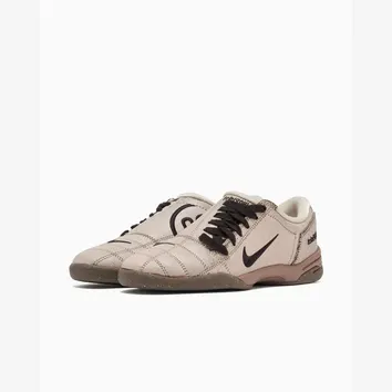 Кросівки Чоловічі Nike Total 90 III Pearl White/Gum Dark Brown IH2090-200