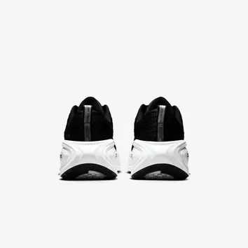 Кроссовки Мужские Nike Vomero Plus Extra Wide IH3251-001