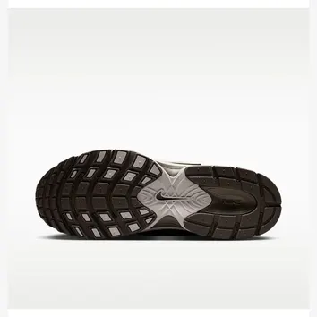 Кросівки Чоловічі Nike V5 Rnr II6292-200