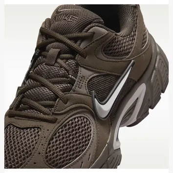 Кросівки Чоловічі Nike V5 Rnr II6292-200