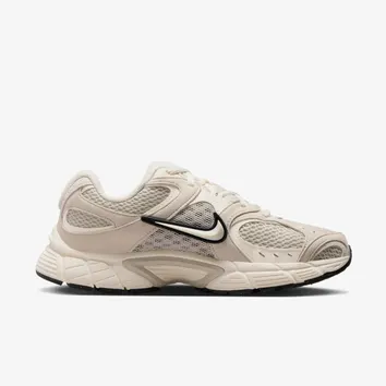 Кросівки Жіночі Nike V5 RNR II II6294-100