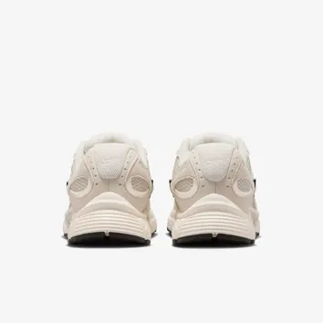 Кросівки Жіночі Nike V5 RNR II II6294-100