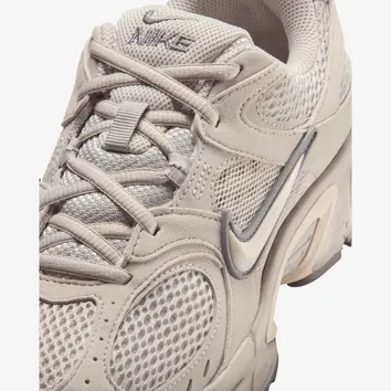 Кросівки Жіночі Nike V5 RNR II II6294-201