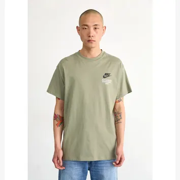 Футболка Чоловіча Nike Sportswear Athletic Olive IM1436-320