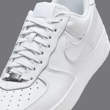 Кросівки Чоловічі Nike Air Force 1 Low Retro Prm White IM3078-100