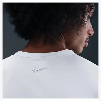 Футболка Nike