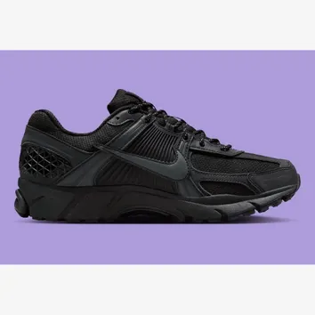 Кросівки Чоловічі Nike Air Zoom Vomero 5 Black Reflective IM6597-001