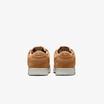 Кросівки Чоловічі Nike SB Dunk Low Pro IO9508-200