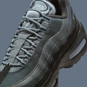 Кроссовки Мужские Nike Air Max IQ0285-010
