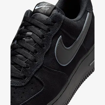 Кросівки Чоловічі Nike Air Force 1 '07 LV8 IQ0292-010