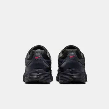 Кросівки Чоловічі Nike P-6000 SE IQ6590-001