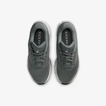 Кросівки Жіночі Air Jordan Trunner Flow Black IQ7693-001