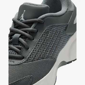 Кросівки Жіночі Air Jordan Trunner Flow Black IQ7693-001