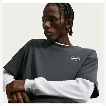 Футболка Чоловіча Nike Sportswear Graphic Short-Sleeve T-Shirt Anthracite IV0607-060