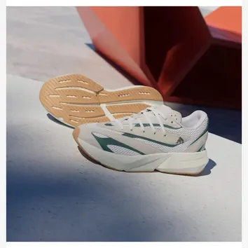 Кросівки Чоловічі Adidas Lightblaze JH6961