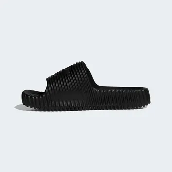 Шльопанці Adidas