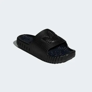 Шльопанці Adidas