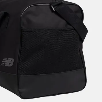 Сумка Чоловіча New Balance Essential Medium Duffel LAB53517BK