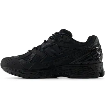 Кросівки Чоловічі New Balance 1906U Triple Black M1906NJ