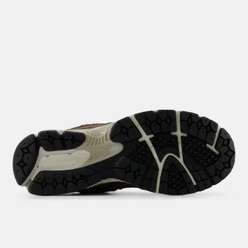 Кросівки Чоловічі New Balance 2002R Protection Pack M20024J7
