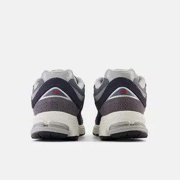 Кросівки Чоловічі New Balance 2002R M2002RSF