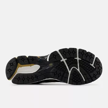 Кросівки Чоловічі New Balance 860v2 Brown/Black M86097S