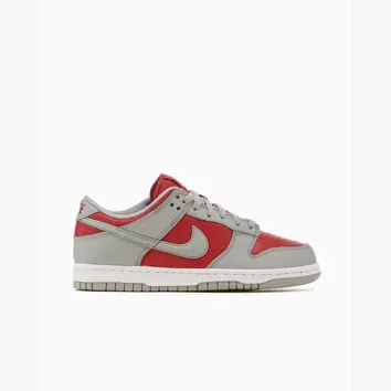 Кроссовки Женские Nike Dunk Low Ultraman Nike Dunk Low Ultraman