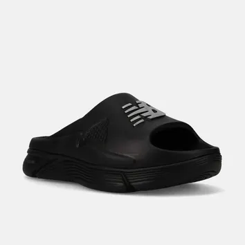 Кросівки Жіночі New Balance Fuel Cell SL SWFFCB1