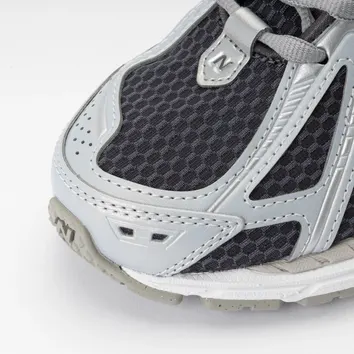 Кросівки Чоловічі New Balance 1906R Grey U1906RCL