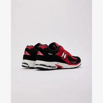 Кросівки Чоловічі New Balance 2002 U2002RZA