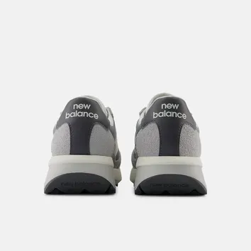 Кросівки Чоловічі New Balance 370 U370AH
