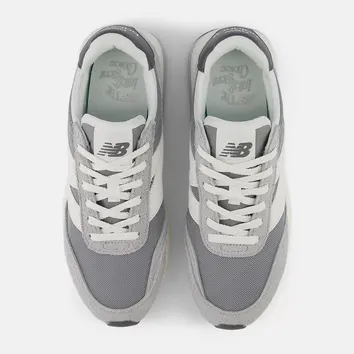 Кросівки Чоловічі New Balance 370 U370AH