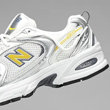 Кросівки Чоловічі New Balance 530 U530153