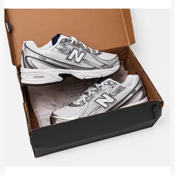 Кросівки Чоловічі New Balance 740 U740WN2