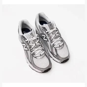 Кросівки Чоловічі New Balance 740 U740WN2
