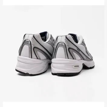 Кросівки Чоловічі New Balance 740 U740WN2