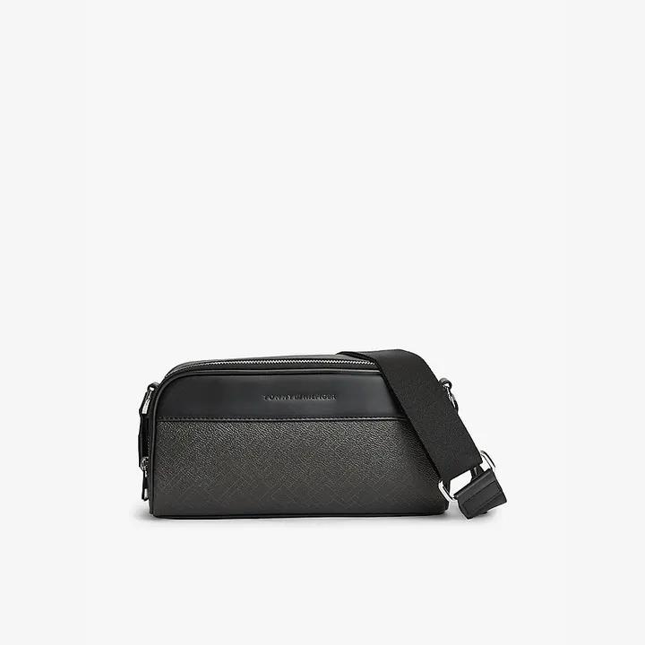 Сумка Tommy Hilfiger Embossed Flag Crossbody Camera Bag Black AM0AM14297-BDS