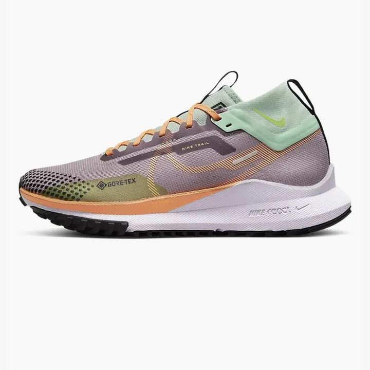 Кросівки Чоловічі Nike React Pegasus Trail 4 GTX Purple Smoke/Peach Cream DJ7929-500