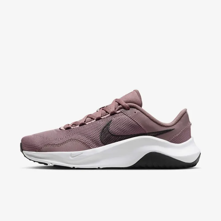 Кросівки Чоловічі Nike Legend Essential 3 Next Nature Smokey Mauve/White/Platinum Violet/Black DM1119-200
