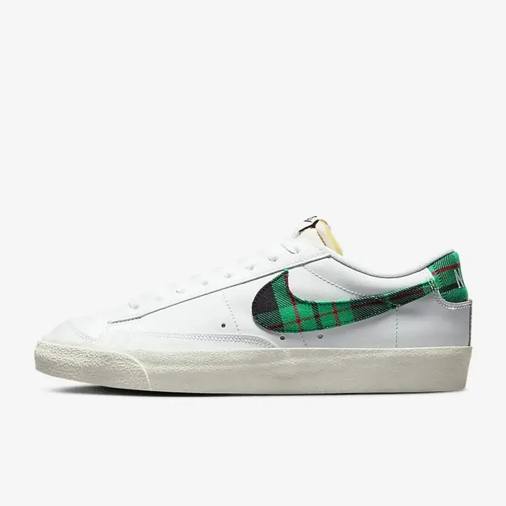 Кросівки Чоловічі Nike Blazer Low '77 Premium DV0801-100
