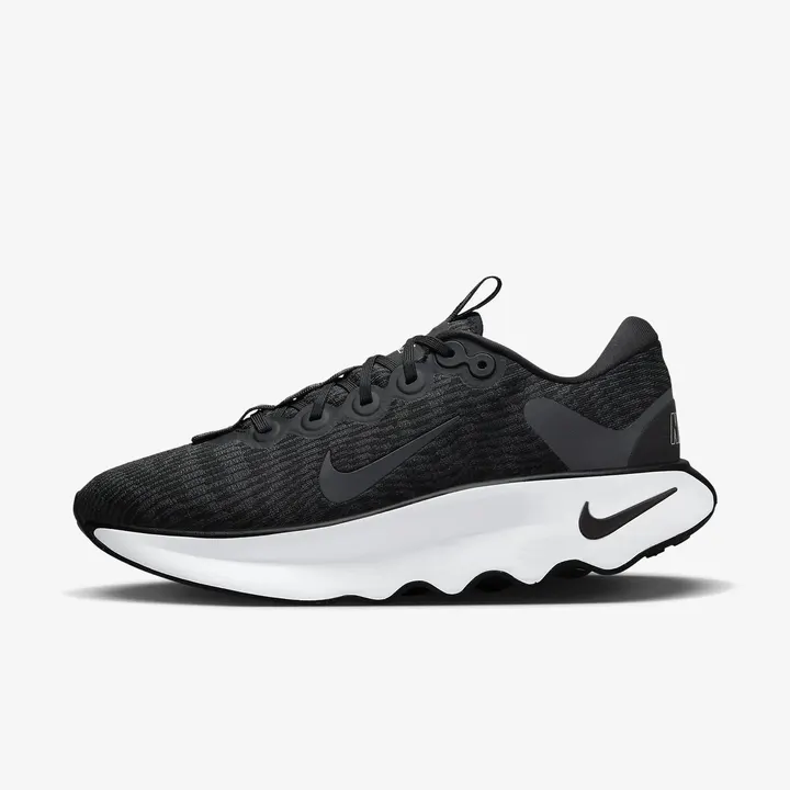 Кросівки Чоловічі Nike Motiva DV1237-001
