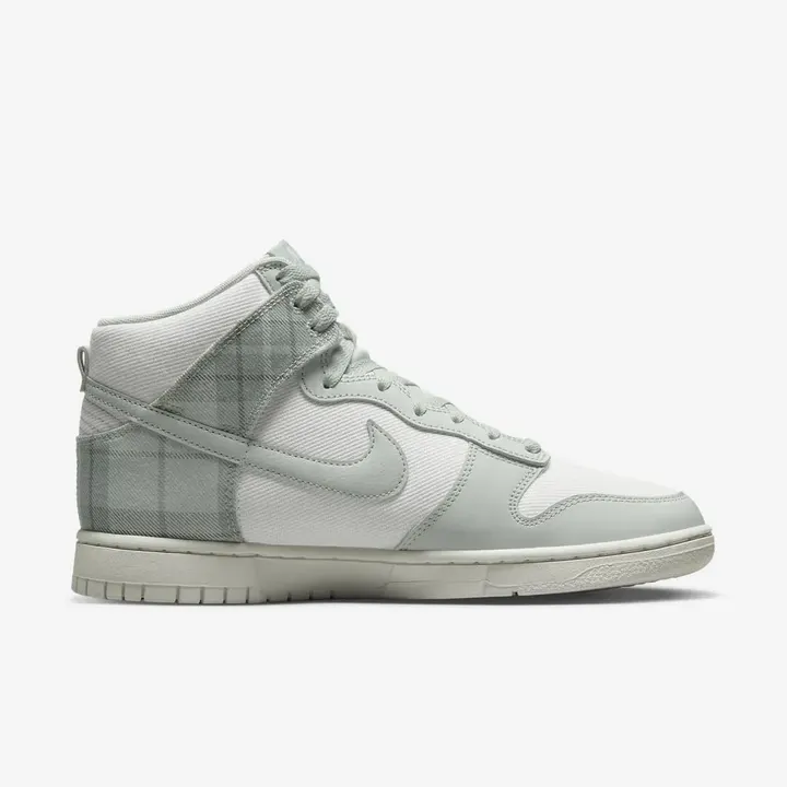 Кросівки Жіночі Nike Dunk Hi Se White DV1724-100