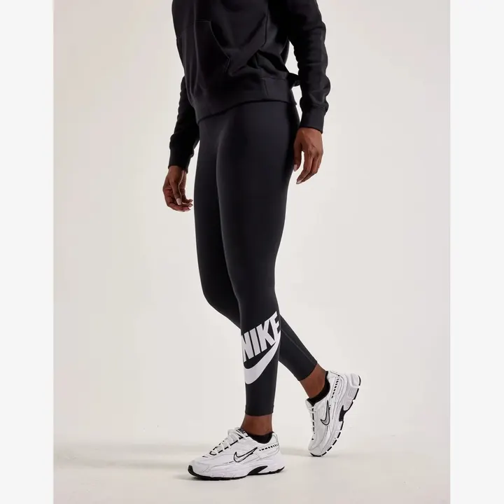 Nike Sportswear Classics High-Waisted Graphic Leggings Чорний DV7791-010