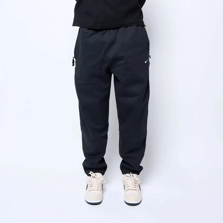 Штани Чоловічі Nike Solo Swoosh Fleece Pants Black/White DX1364-010